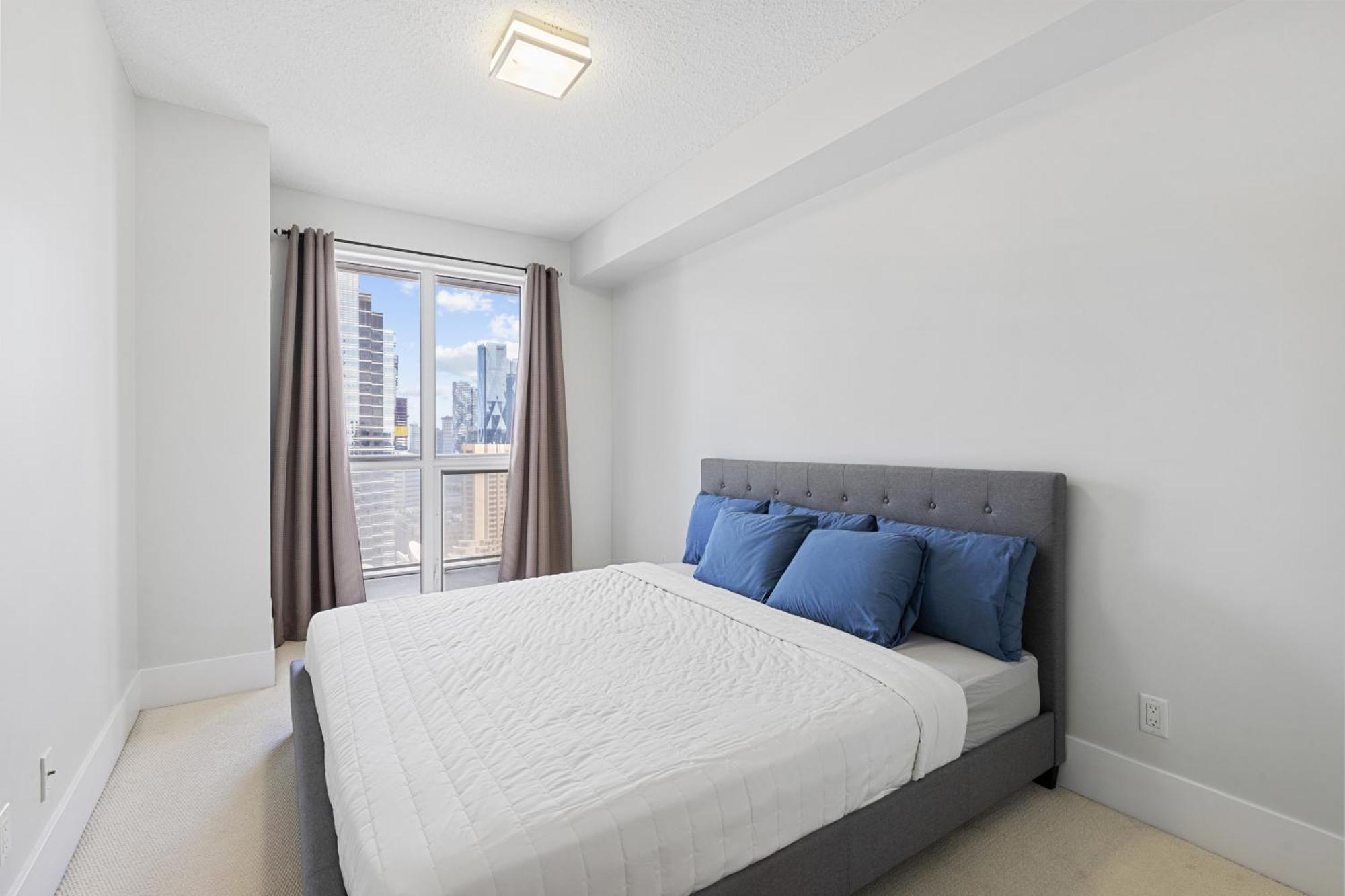2Bedroom Cn Tower And Water Views - Free Parking - Rooftop Pool Toronto Eksteriør bilde