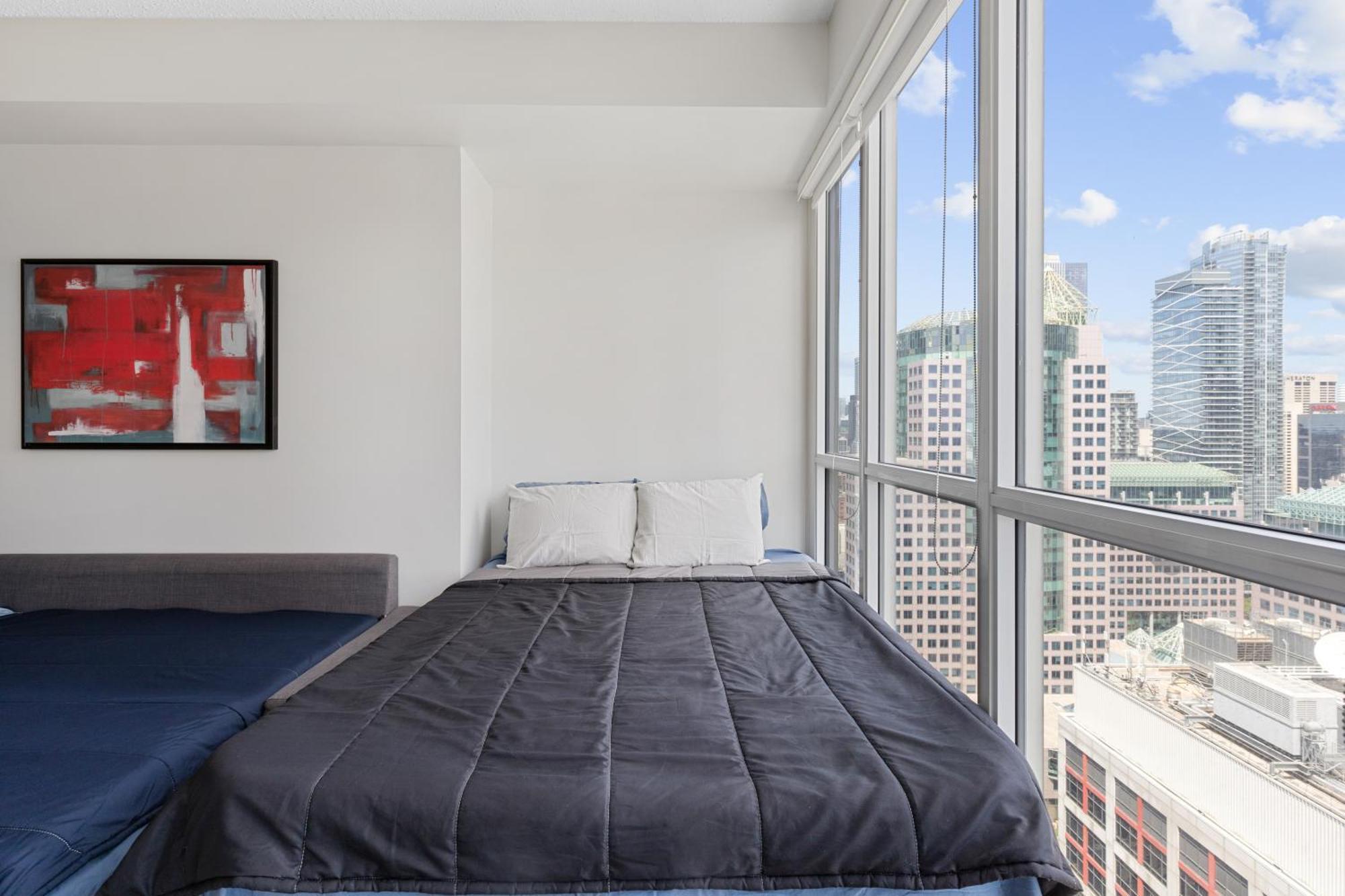 2Bedroom Cn Tower And Water Views - Free Parking - Rooftop Pool Toronto Eksteriør bilde